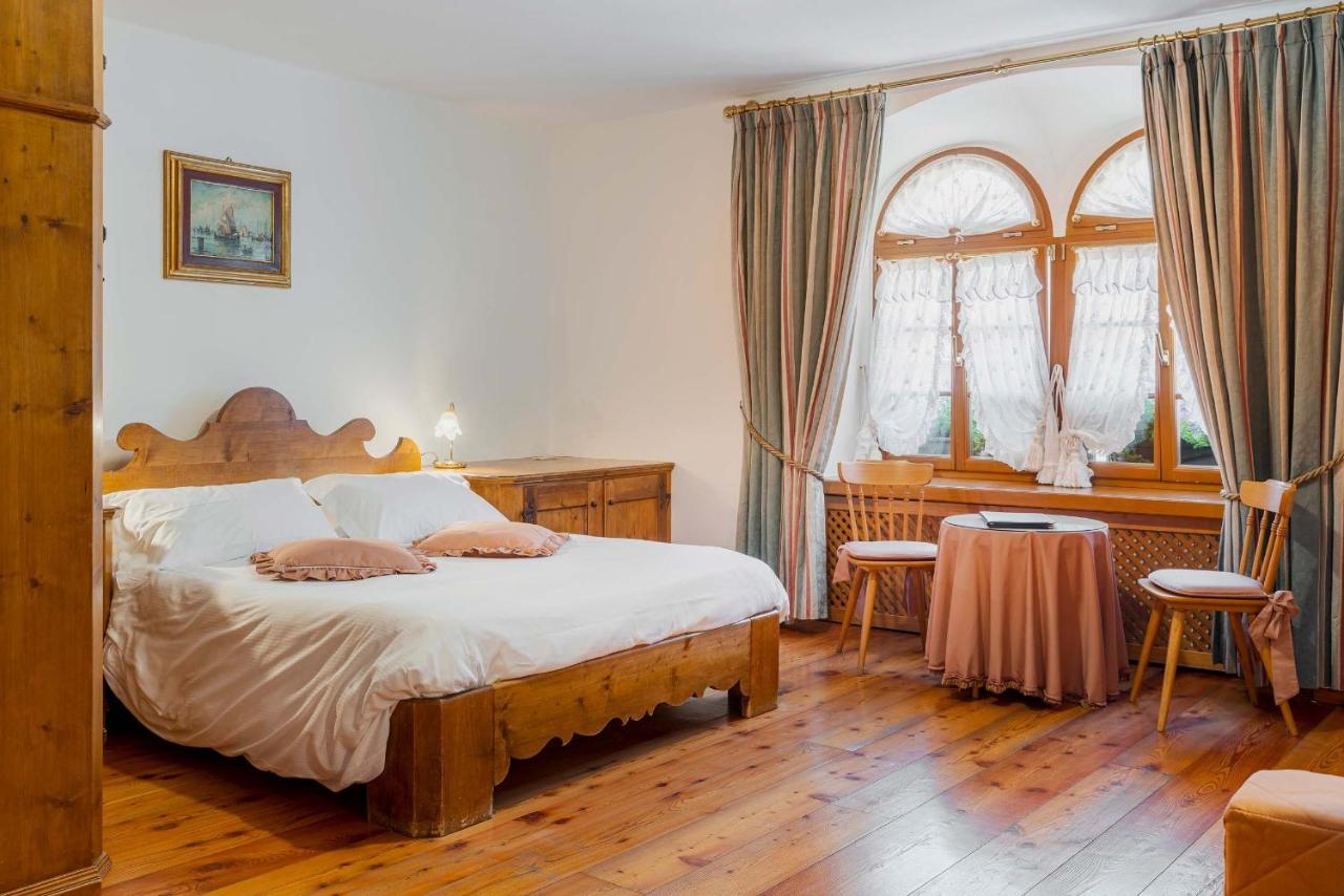 Royal Cortina 3*