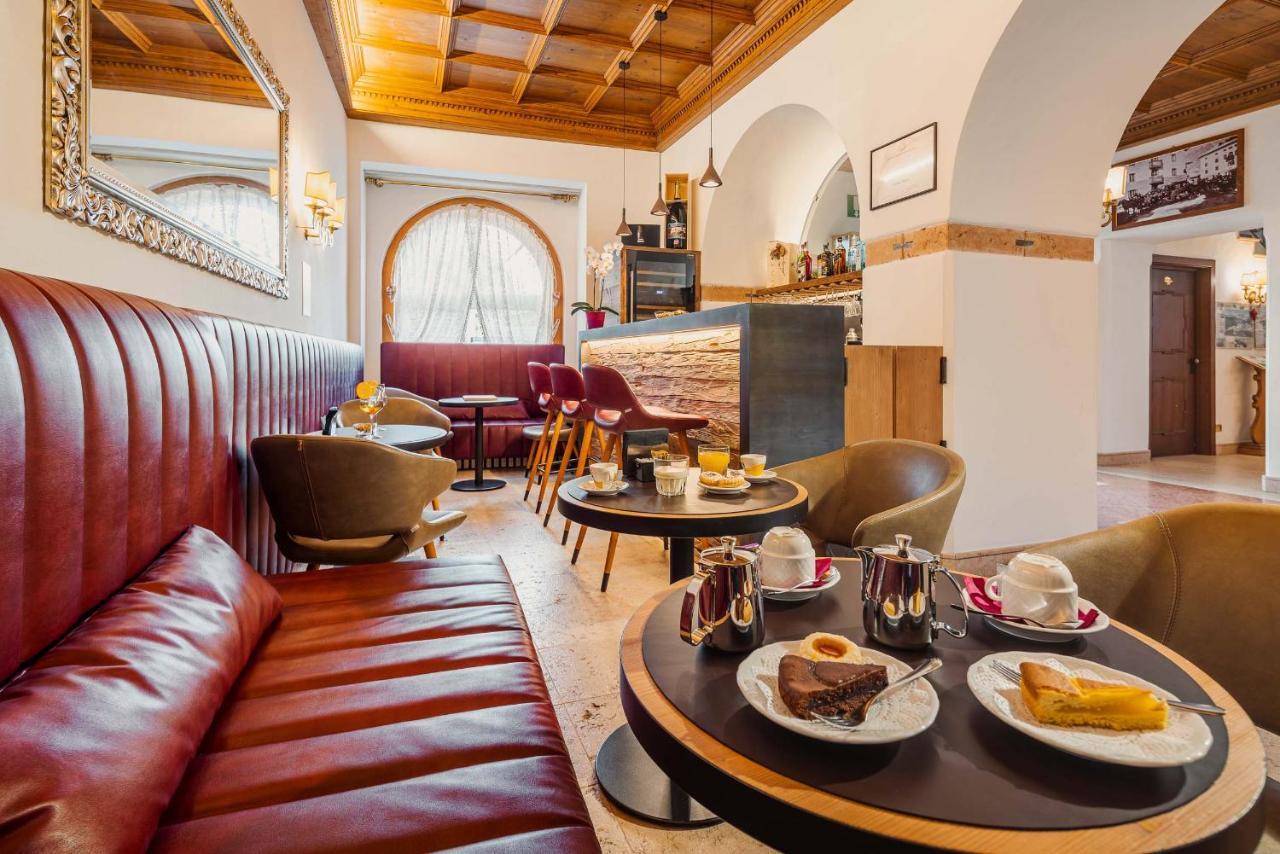 Royal Cortina Hotel 3*