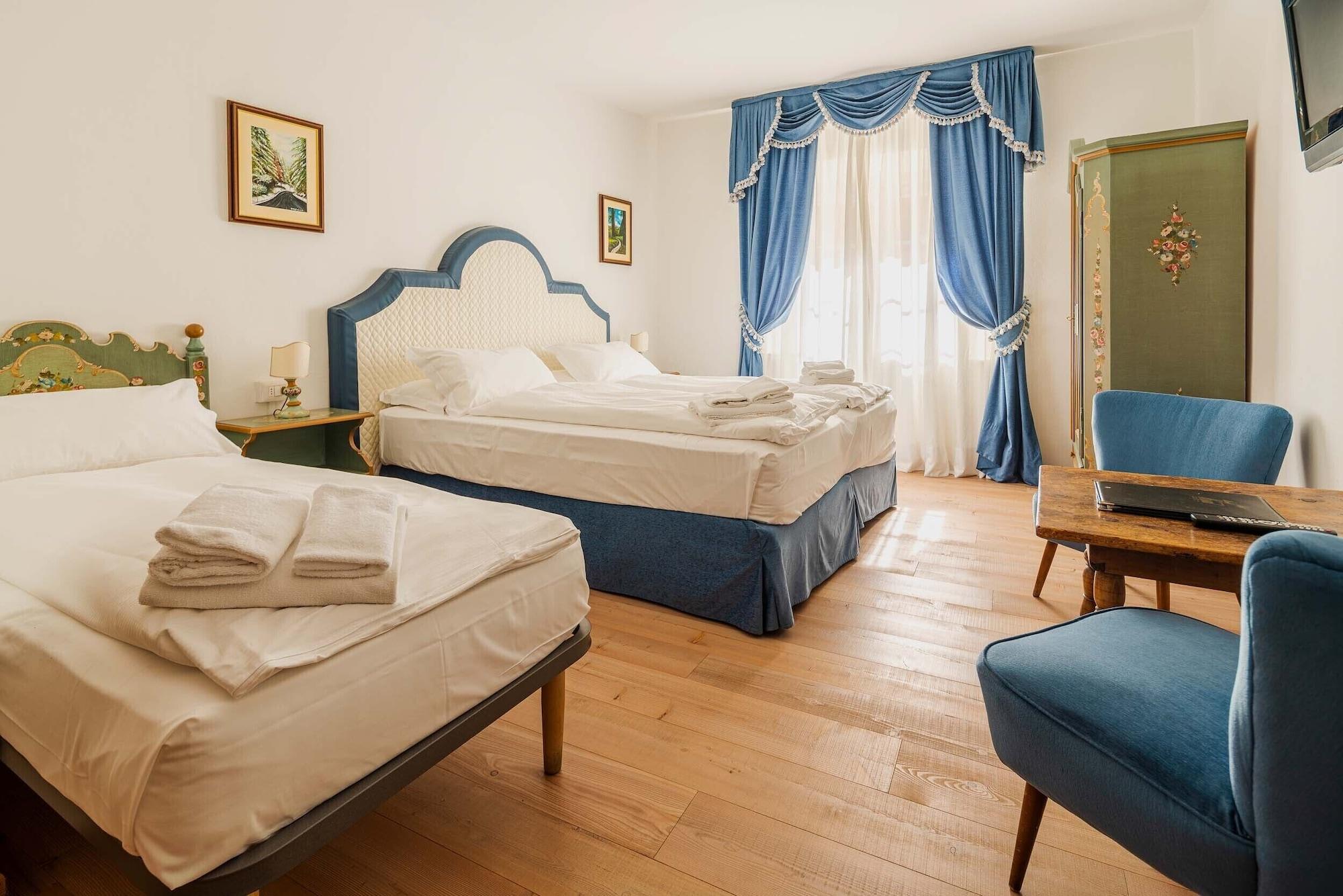Hotel Royal Cortina