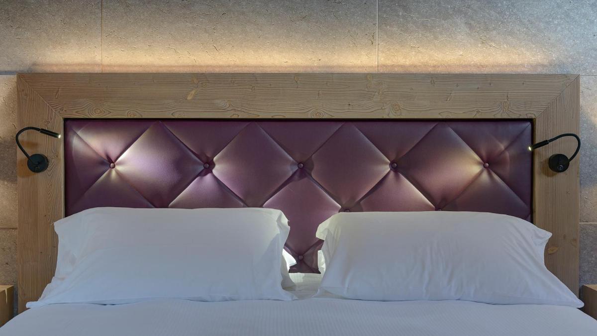 Hotel Royal Cortina 3*